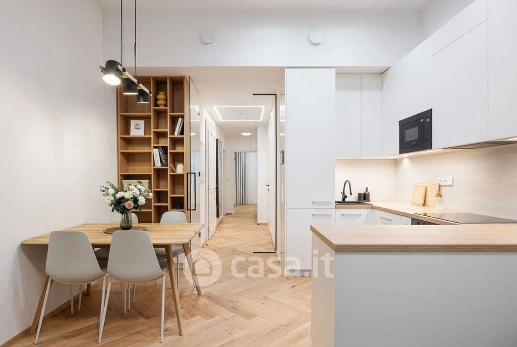 Trilocale in Affitto in Via Brera a Milano property