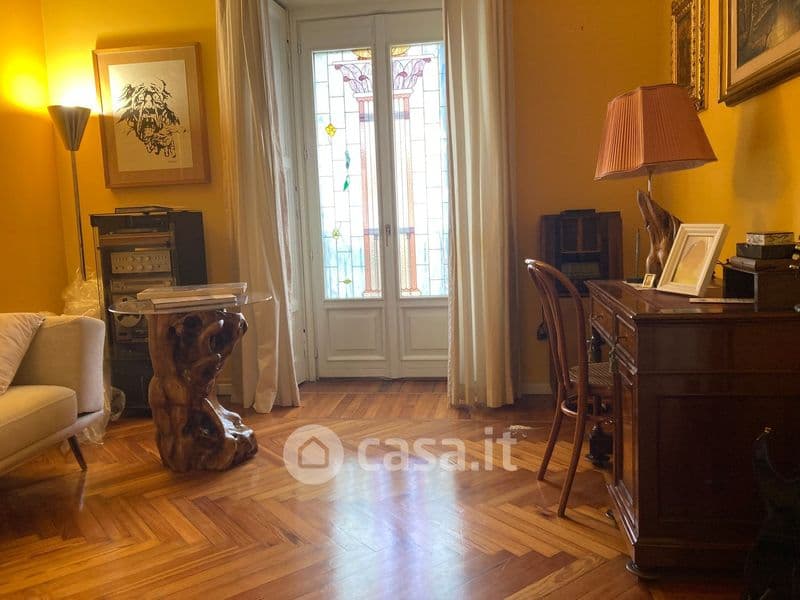 Trilocale in Affitto in Via Cesare Correnti a Milano property